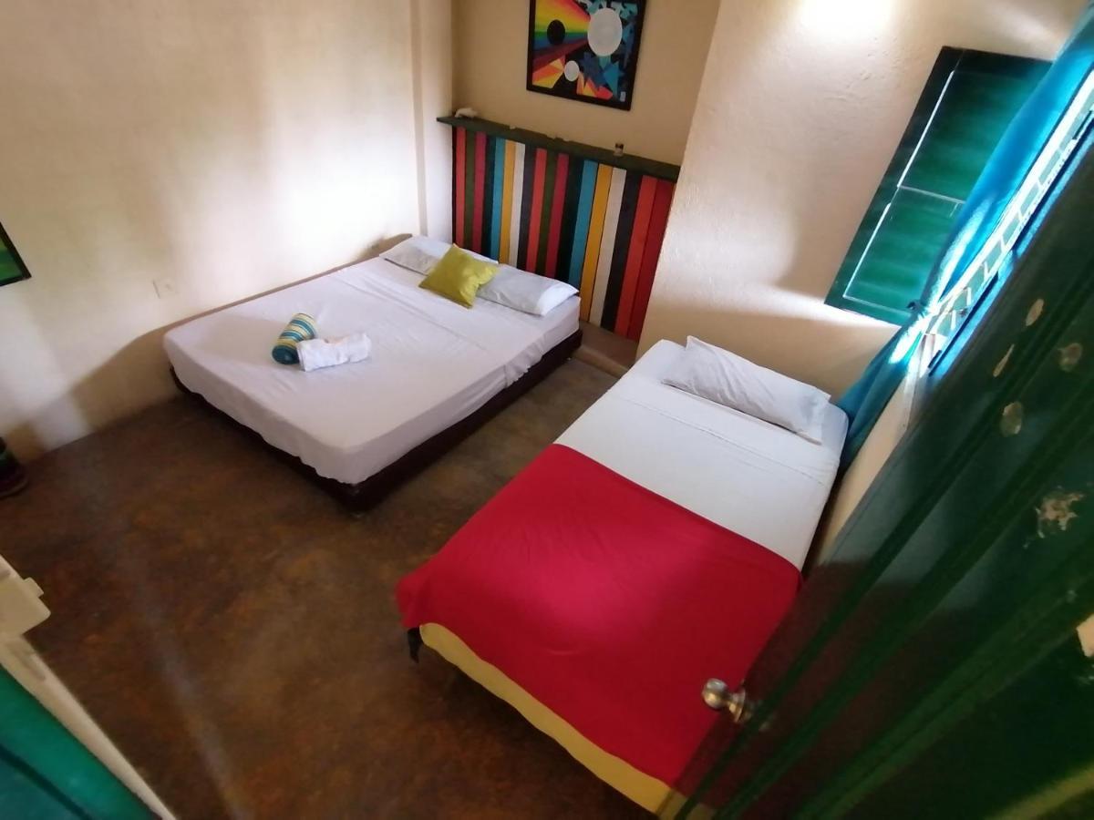 Hostel Villa Mary Таганга Екстер'єр фото