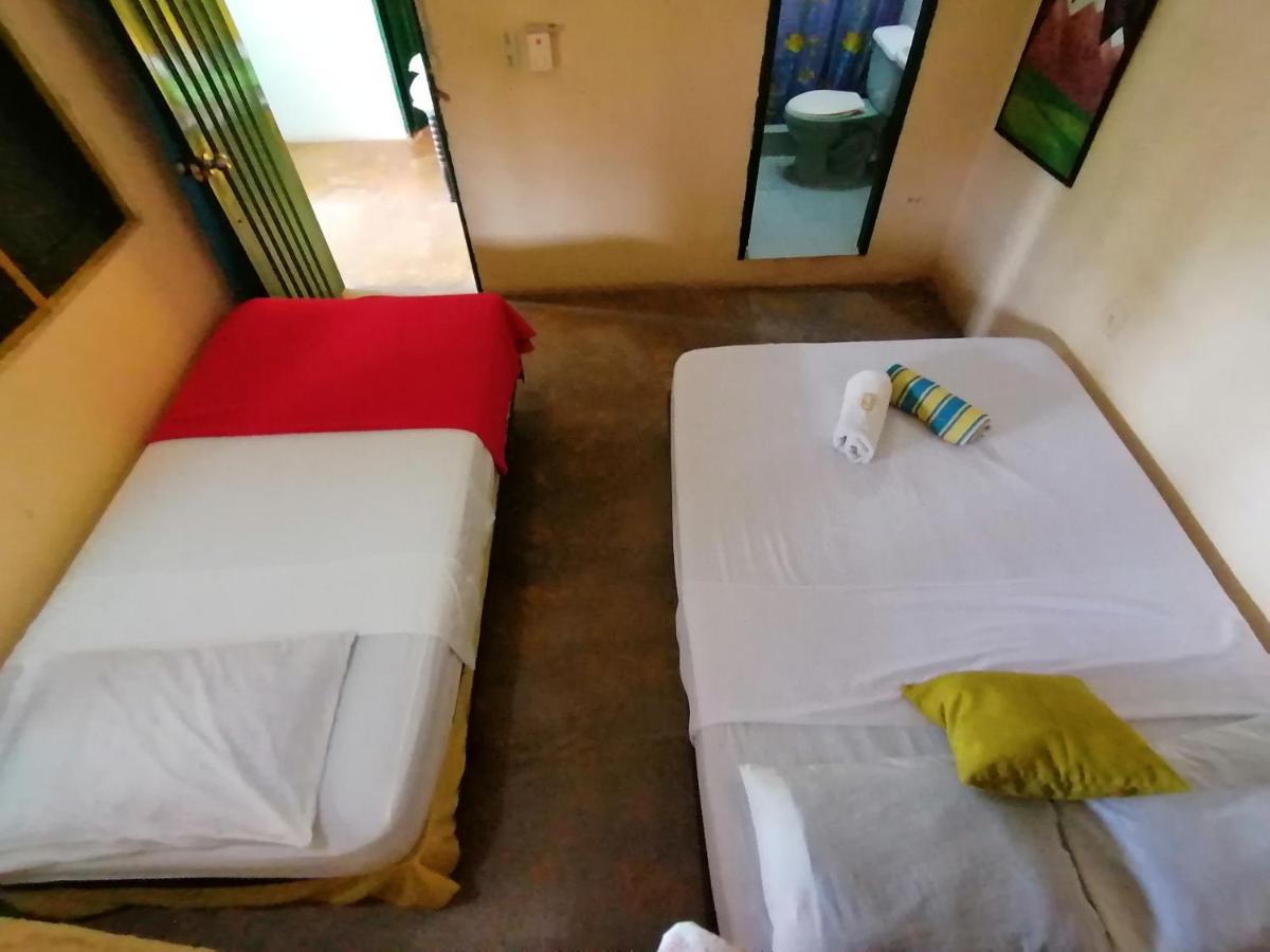 Hostel Villa Mary Таганга Екстер'єр фото